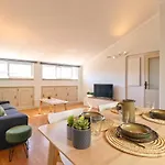 Apartment - Viana Centre